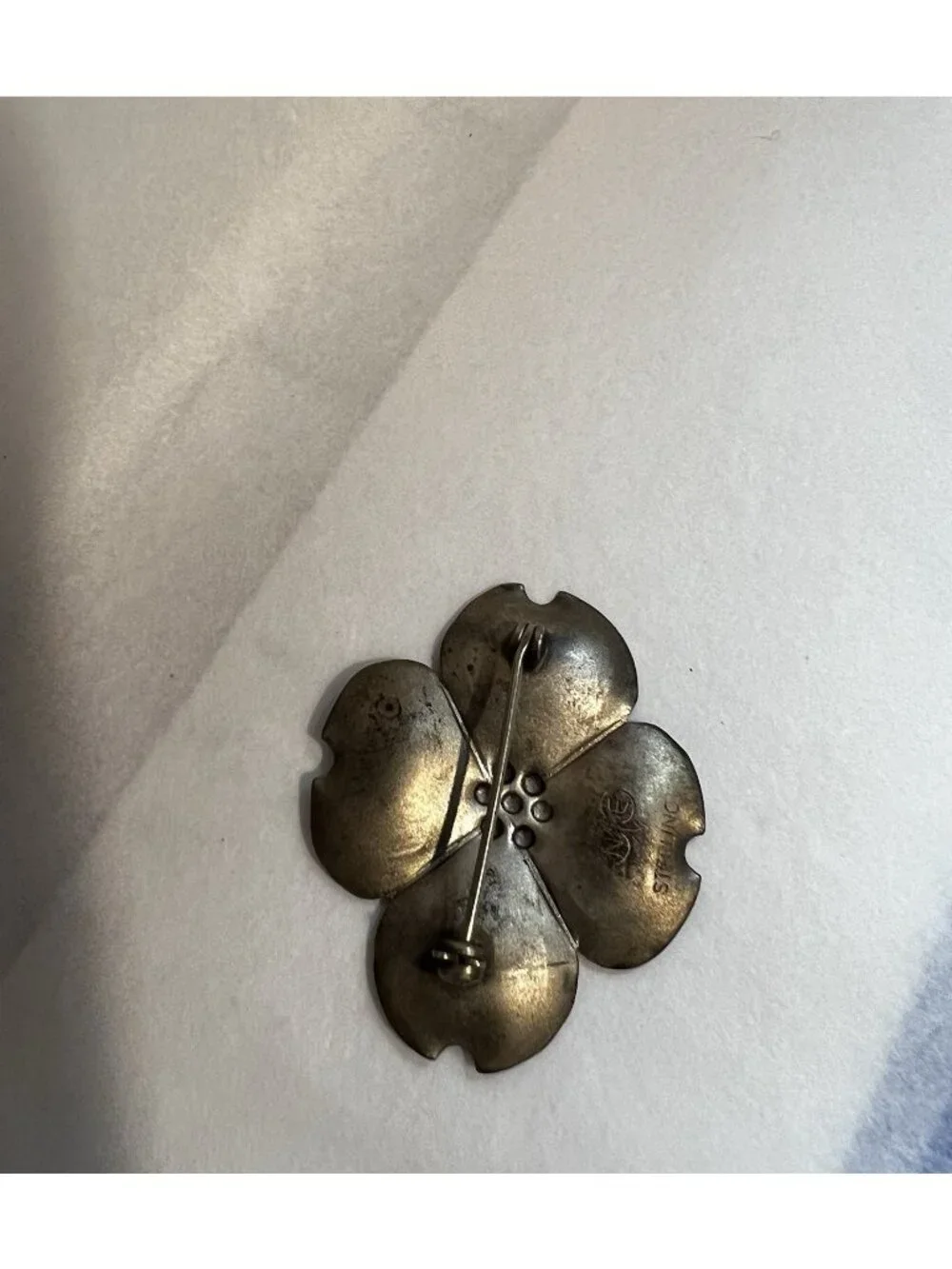 Vintage Stuart Nye Sterling Silver 925 Petite Dogwood Flower BROOCH 2.8 Grams